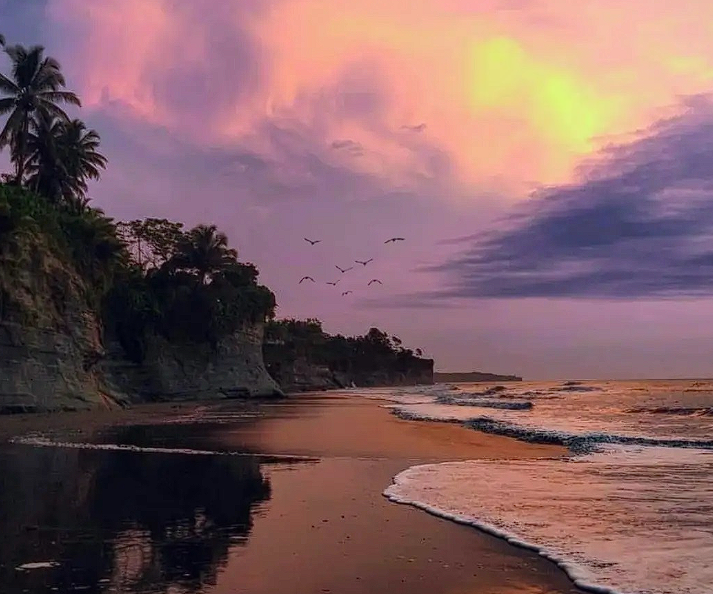 ladrilleros beach buenaventura valle del cauca Colombia